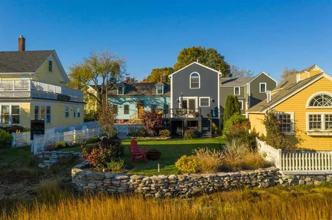 18 Walden Street Portsmouth NH 03801