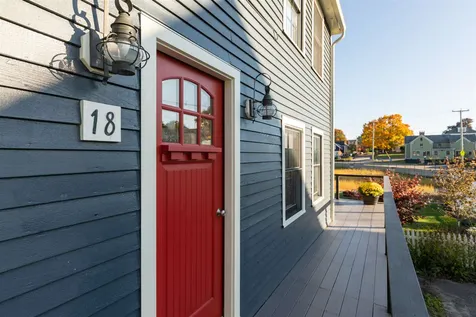 18 Walden Street Portsmouth NH 03801