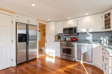 18 Walden Street Portsmouth NH 03801