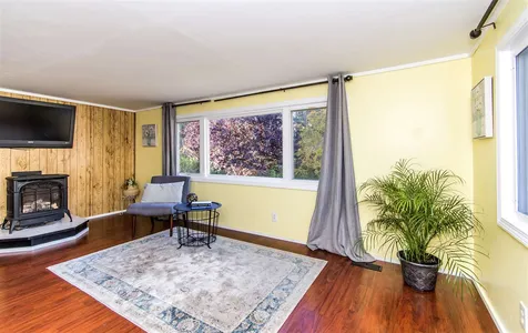 11 A Street Seabrook NH 03874