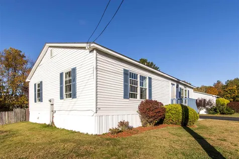 11 A Street Seabrook NH 03874