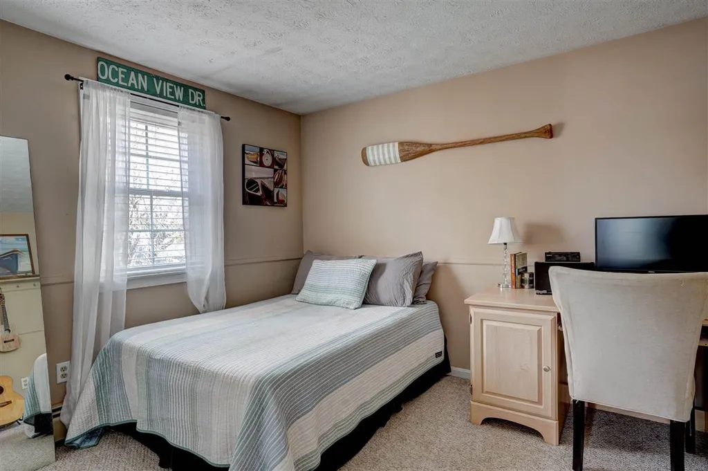 565 Brent Street Manchester NH 03103