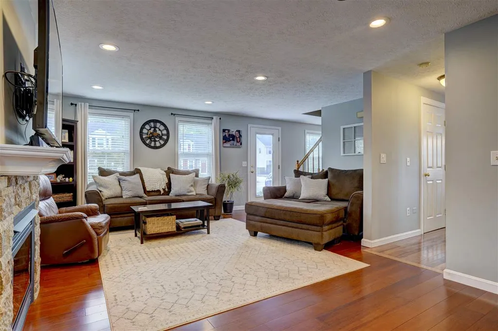 565 Brent Street Manchester NH 03103