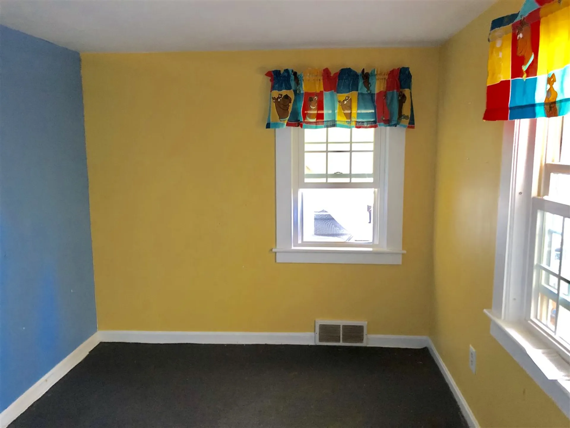 6087 Vt Route 18 Waterford VT 05819