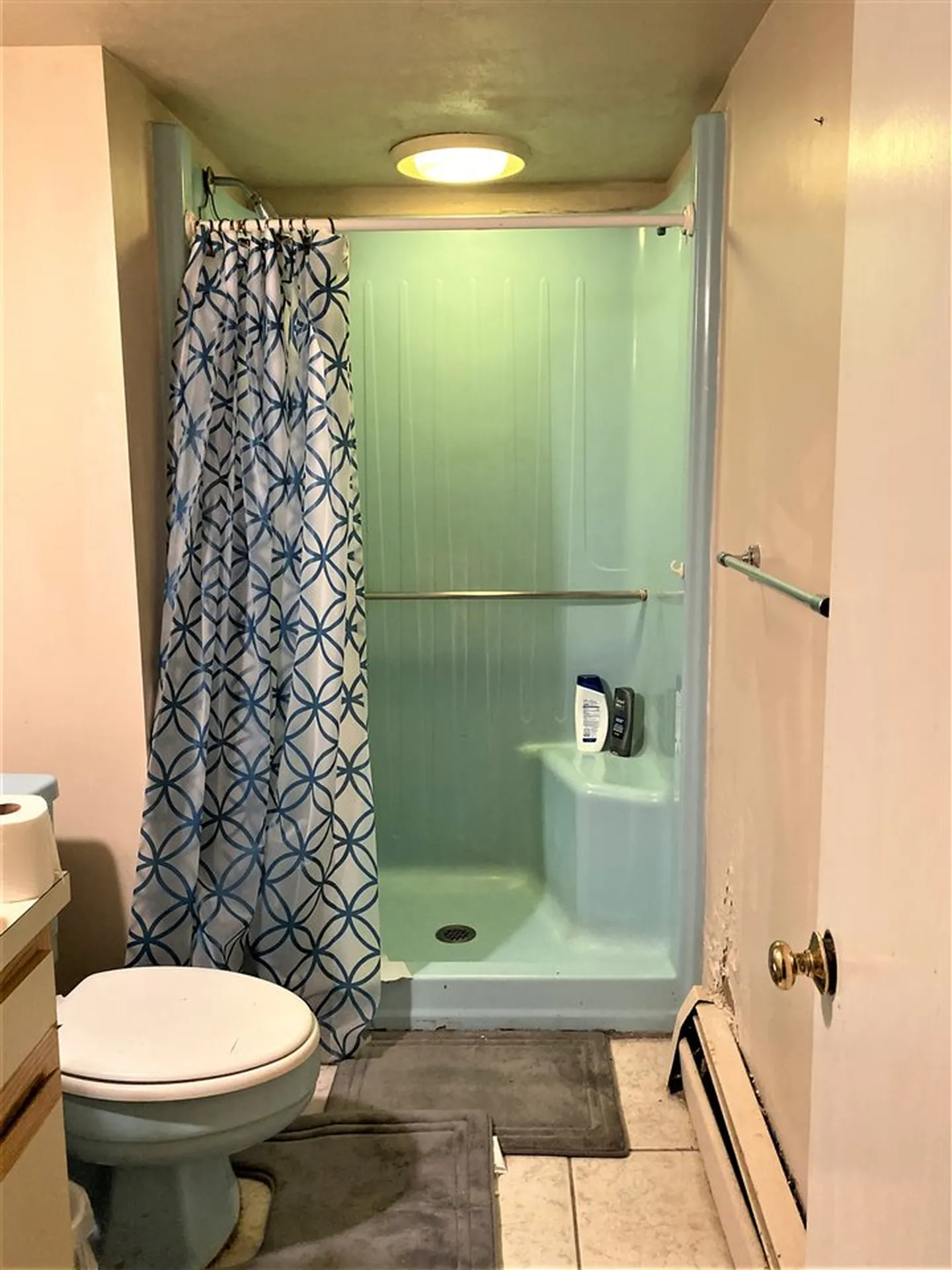 98 Ashland Street Manchester NH 03104