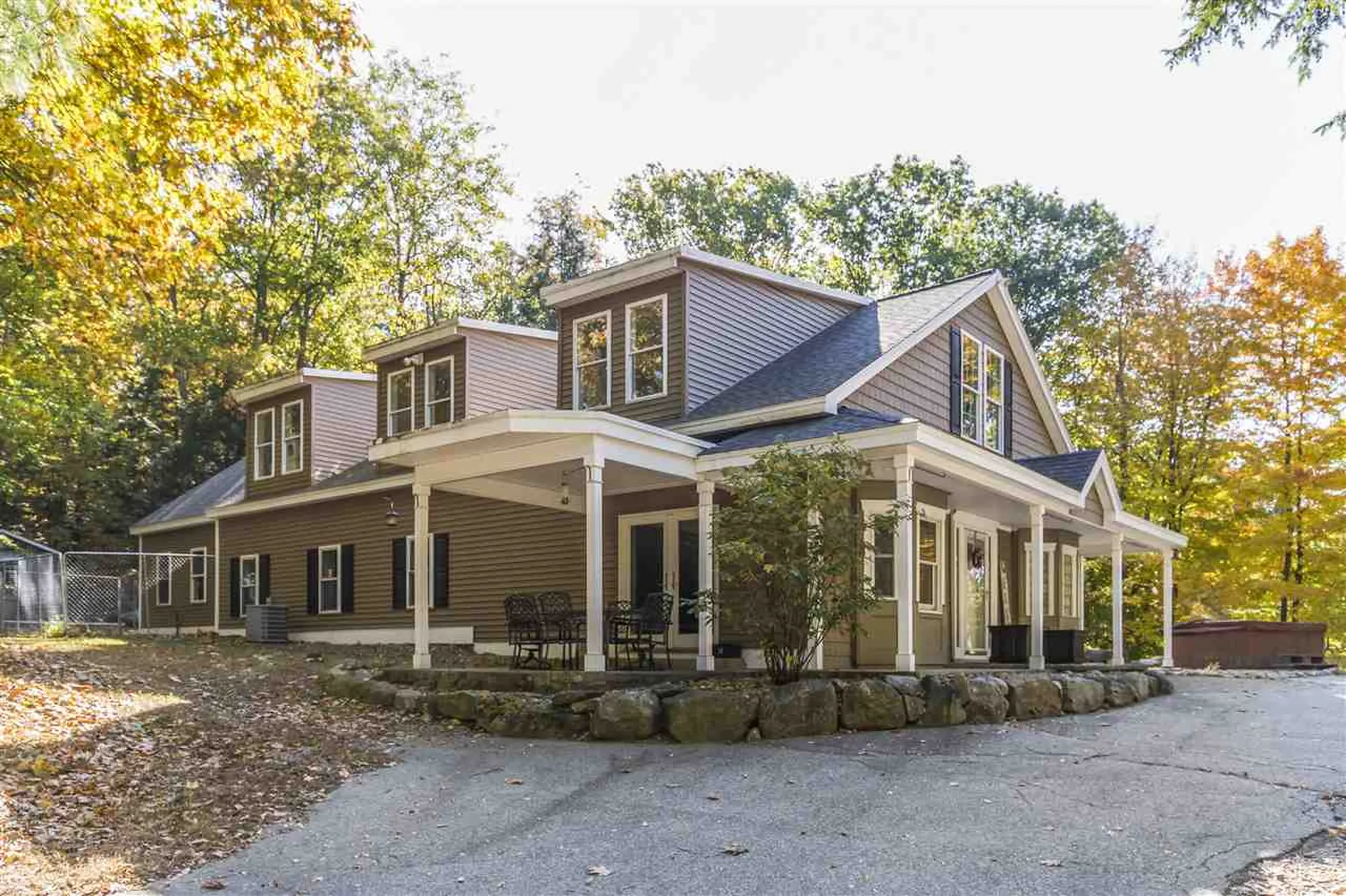 160 Mills Shore Drive Hampstead NH 03841