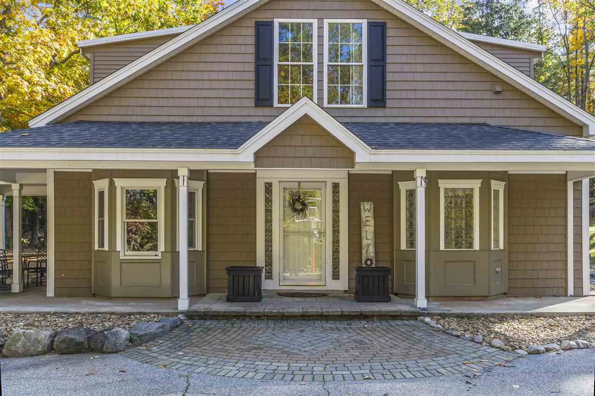160 Mills Shore Drive Hampstead NH 03841