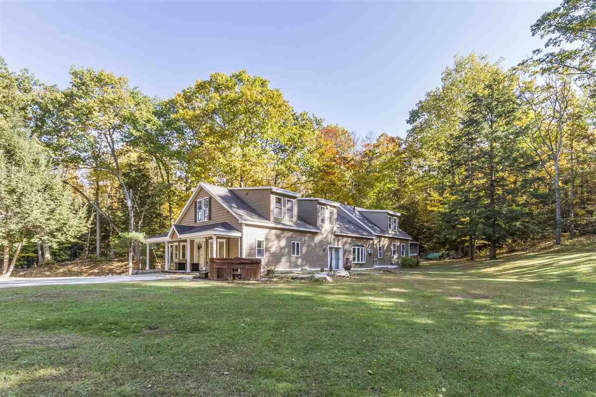 160 Mills Shore Drive Hampstead NH 03841