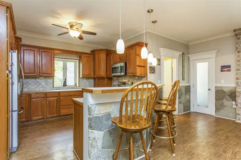 160 Mills Shore Drive Hampstead NH 03841