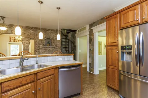 160 Mills Shore Drive Hampstead NH 03841