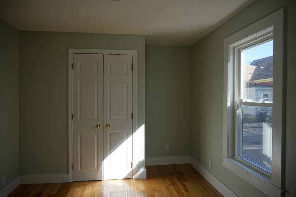 7 Badger Street Nashua NH 03060