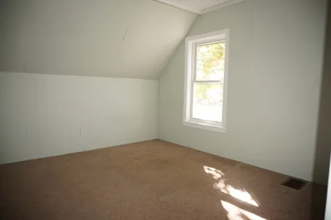 7 Badger Street Nashua NH 03060