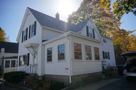 7 Badger Street Nashua NH 03060