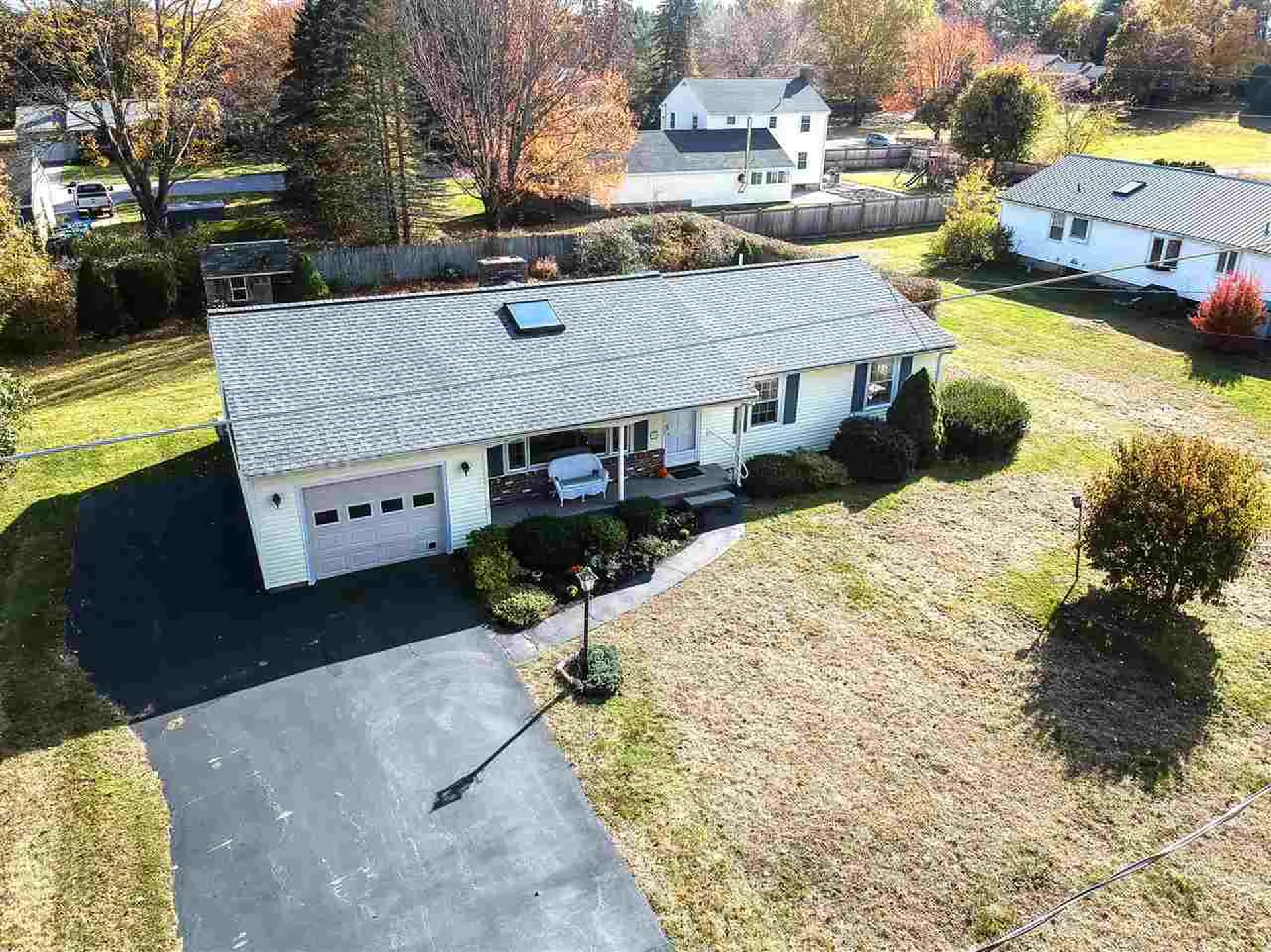 27 Stevens Road North Hampton NH 03862