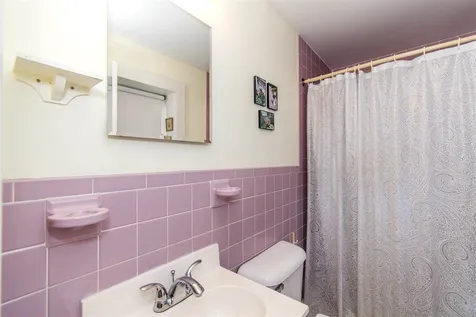 27 Stevens Road North Hampton NH 03862