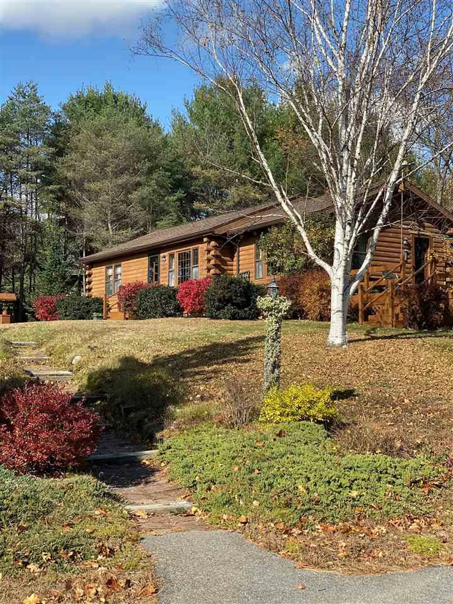 1286 Pleasant Street Webster NH 03303