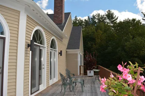 196 Sugarwood Lane Grantham NH 03753