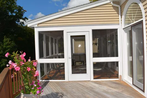 196 Sugarwood Lane Grantham NH 03753
