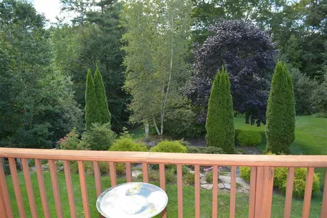 196 Sugarwood Lane Grantham NH 03753
