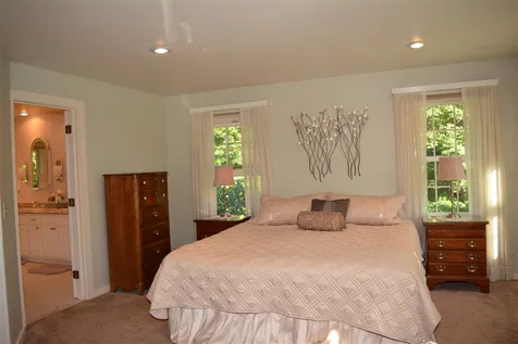 196 Sugarwood Lane Grantham NH 03753