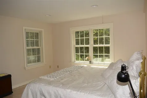 196 Sugarwood Lane Grantham NH 03753