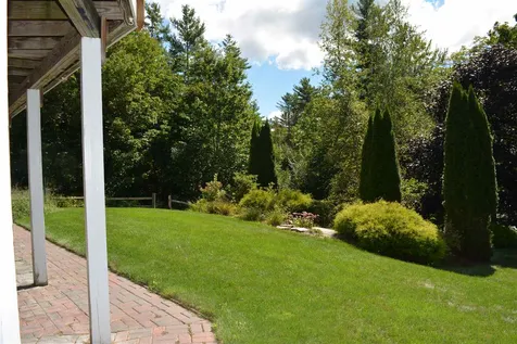 196 Sugarwood Lane Grantham NH 03753