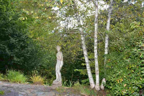 196 Sugarwood Lane Grantham NH 03753