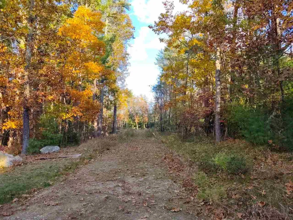 28 Pond Parrish Road Amherst NH 03031