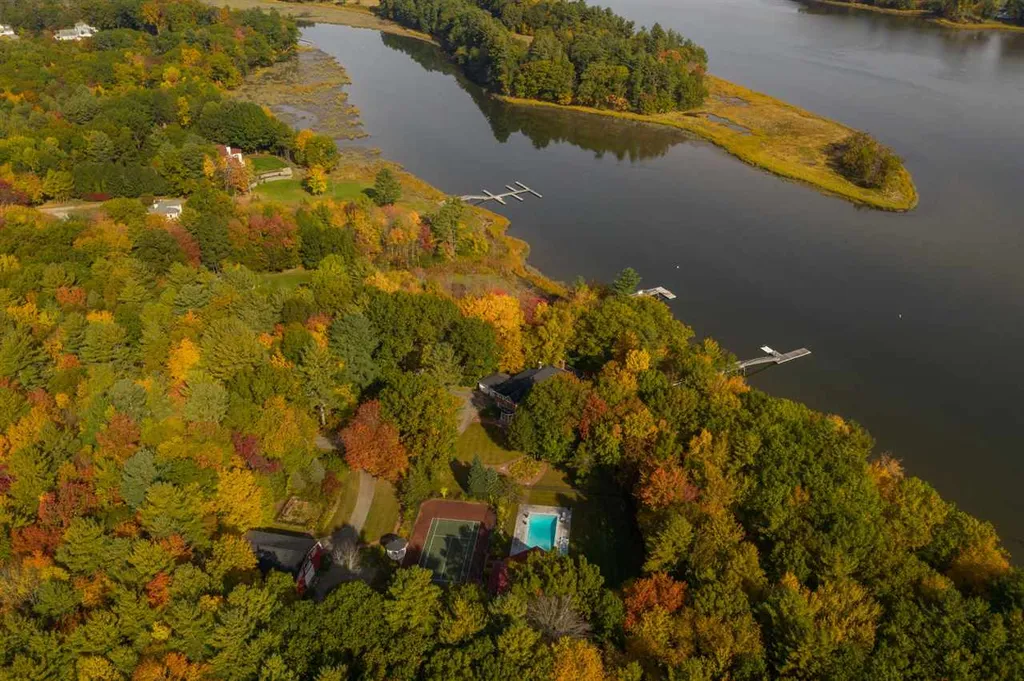 6 Cullen Bay Road Dover NH 03820