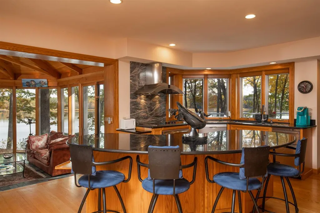 6 Cullen Bay Road Dover NH 03820