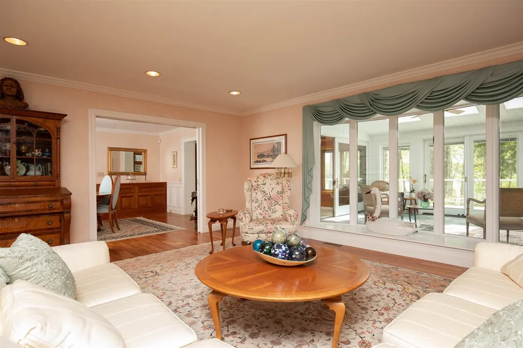 6 Cullen Bay Road Dover NH 03820