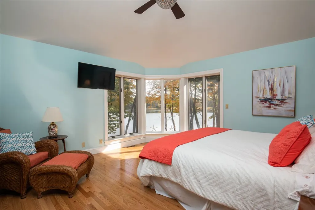 6 Cullen Bay Road Dover NH 03820