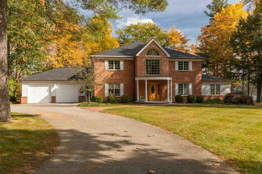 6 Cullen Bay Road Dover NH 03820