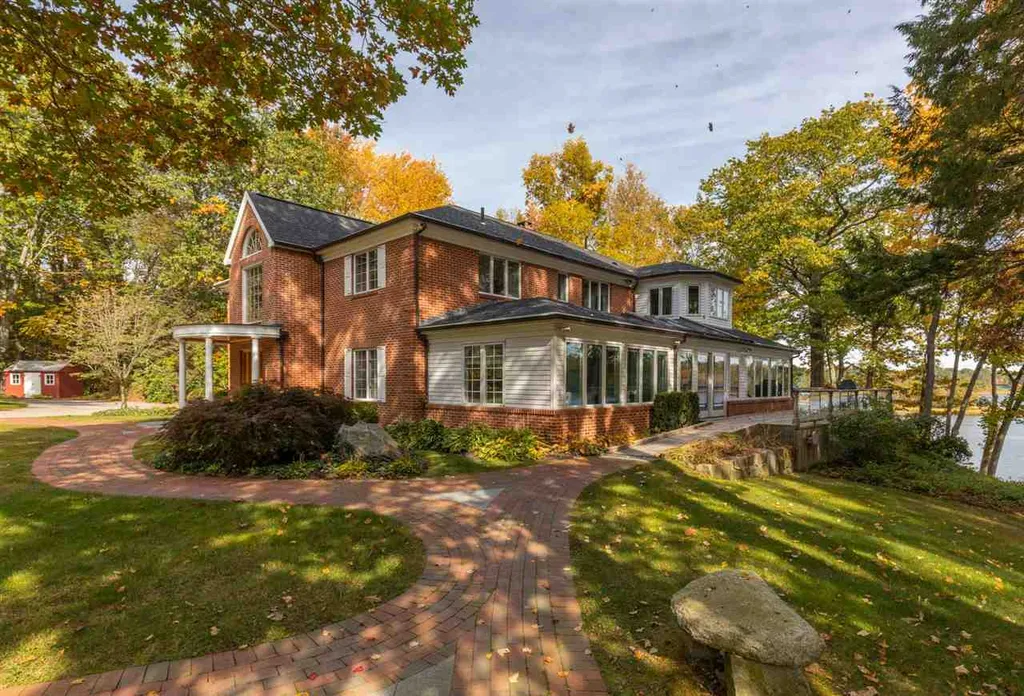 6 Cullen Bay Road Dover NH 03820