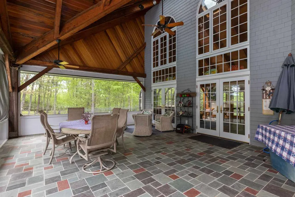 6 Cullen Bay Road Dover NH 03820