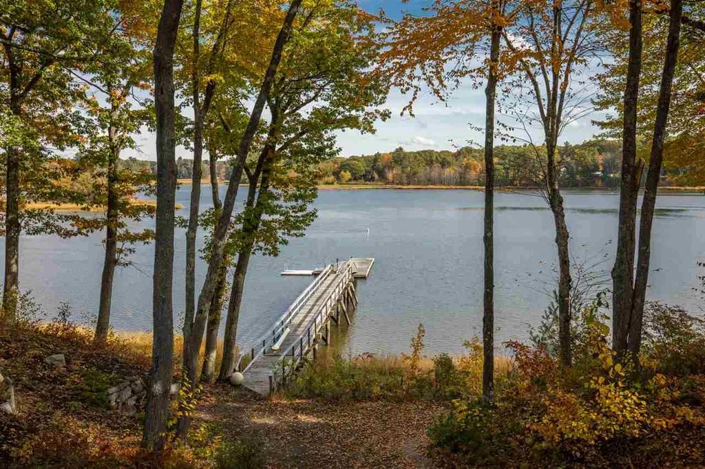 6 Cullen Bay Road Dover NH 03820