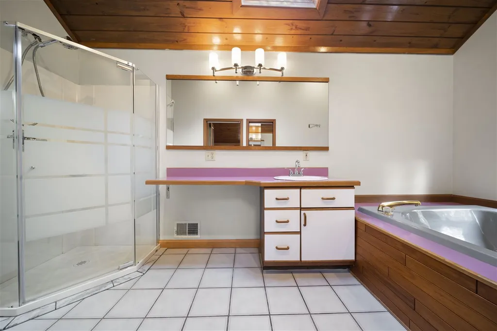 54 Cascade Road Wilmot NH 03287