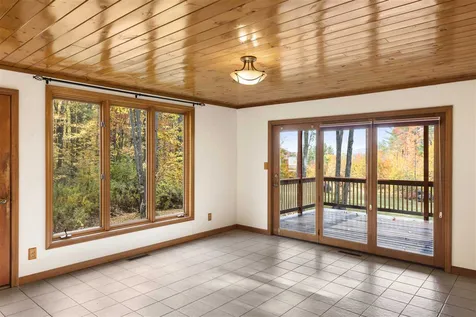 54 Cascade Road Wilmot NH 03287