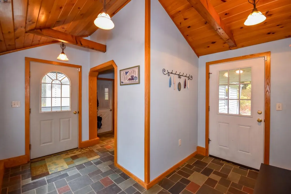 23 Aspen Court Barrington NH 03825