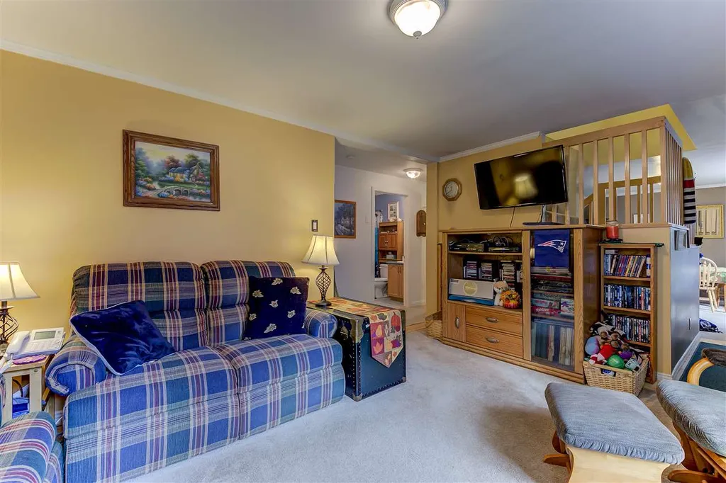 21 Axams Road Conway NH 03818