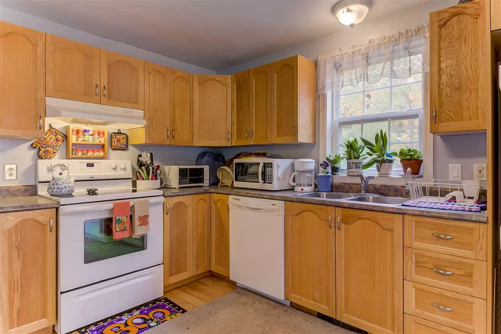21 Axams Road Conway NH 03818