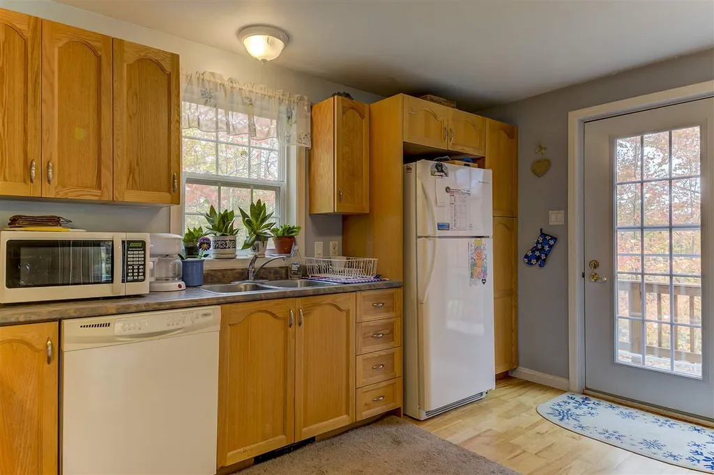 21 Axams Road Conway NH 03818