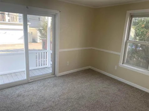89 Reed Street Manchester NH 03102