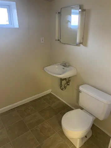 89 Reed Street Manchester NH 03102