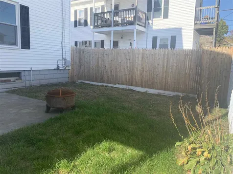 89 Reed Street Manchester NH 03102