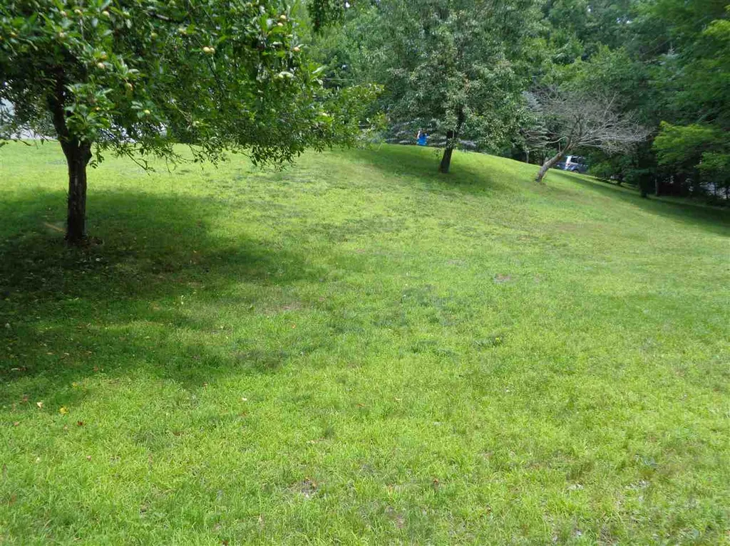 6 Prevere Road Raymond NH 03077