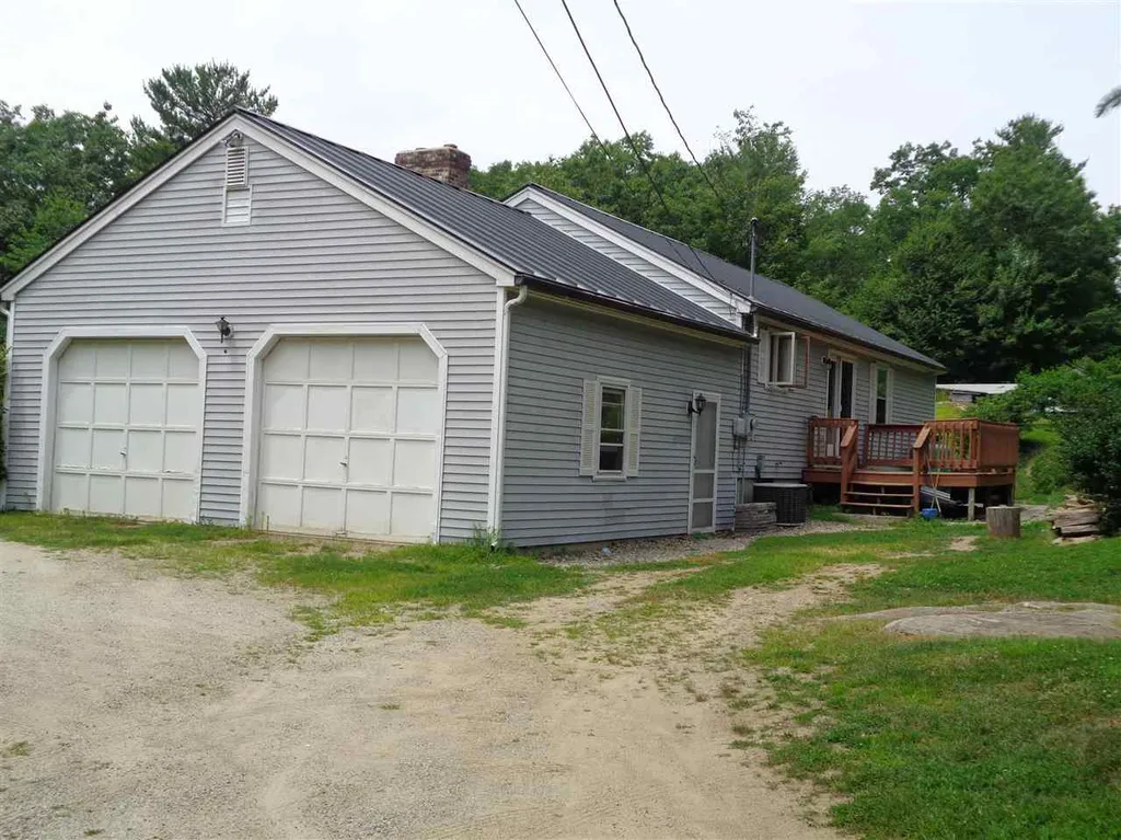 6 Prevere Road Raymond NH 03077