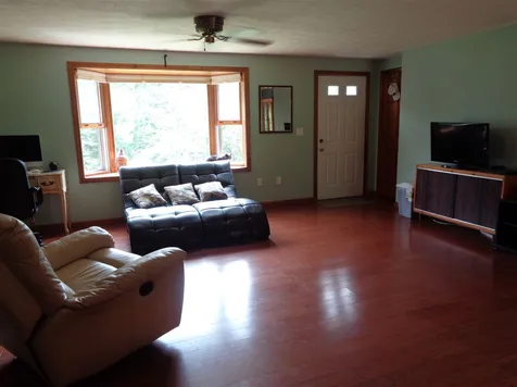 6 Prevere Road Raymond NH 03077
