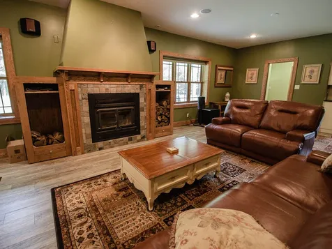 32 Old Bennington Road Greenfield NH 03047
