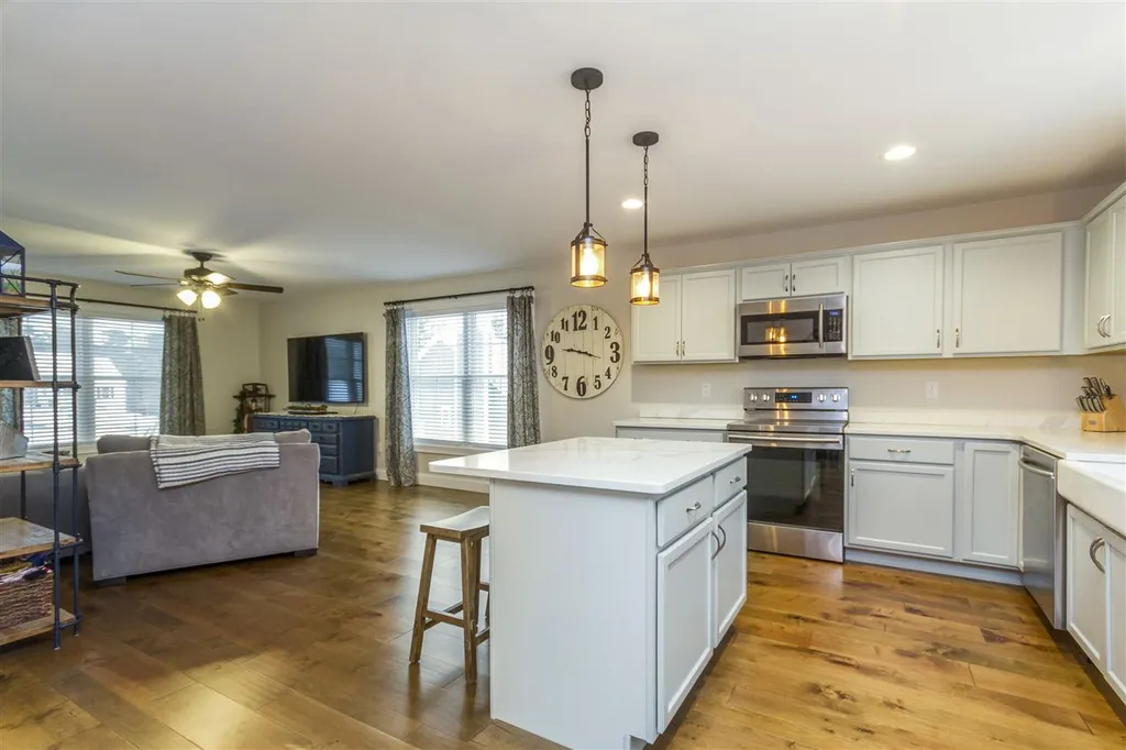 165 Boynton Hill Road Milford NH 03055